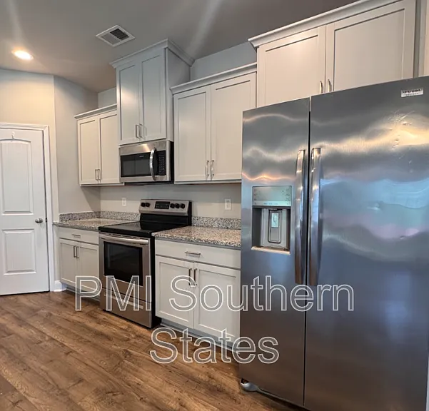 199 Rosewood Cir — Photo 10