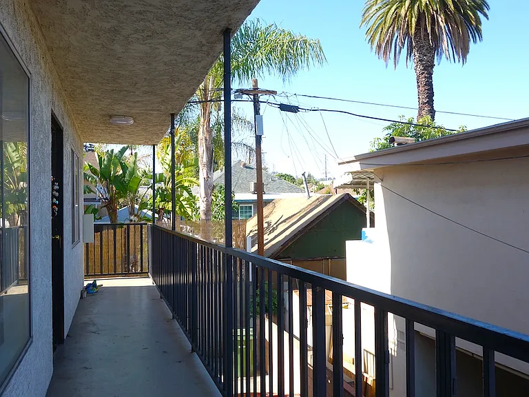 4521 Prospect Ave #3 — Photo 9