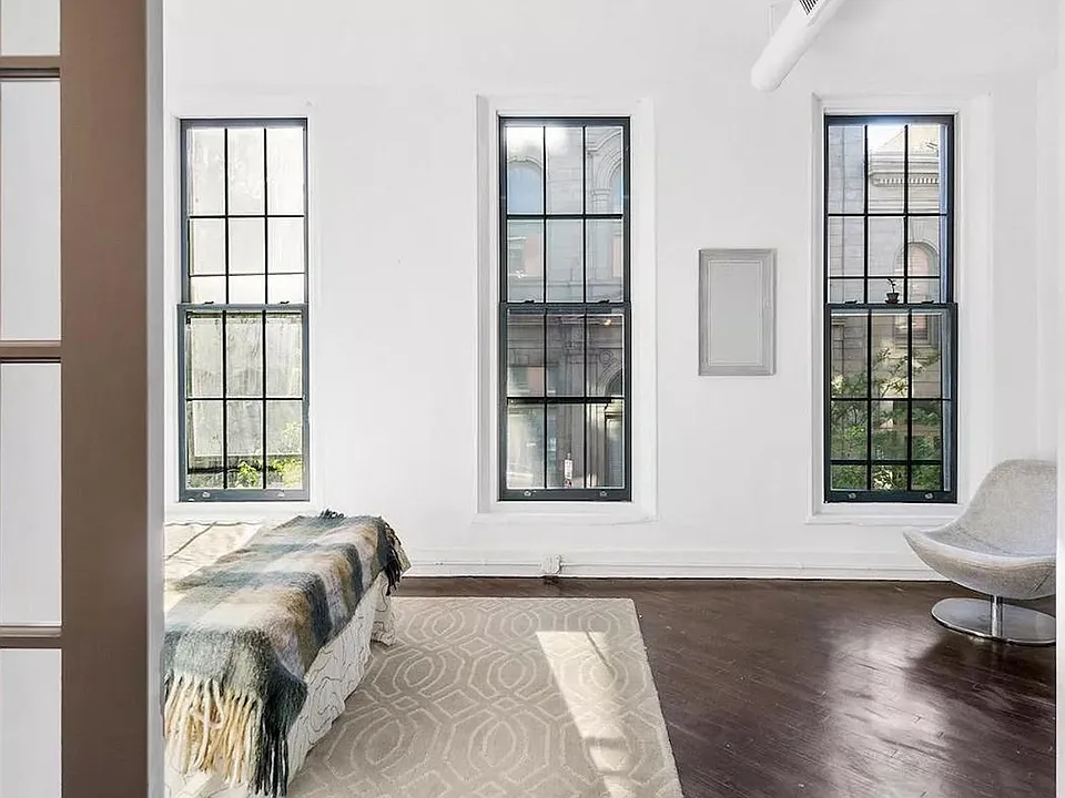Bedroom - Front