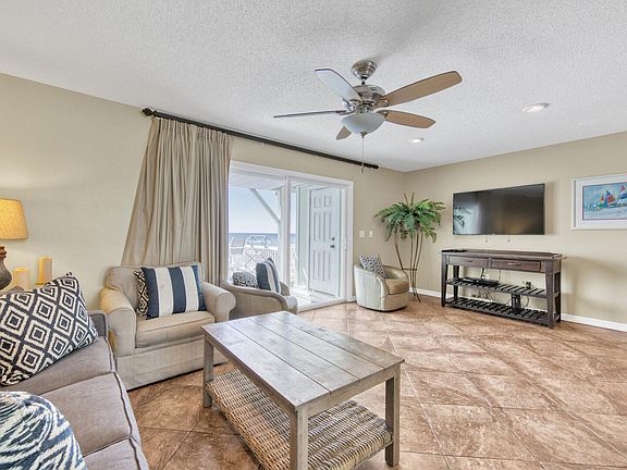 3rd image of 940 Highway 98 E Unit 124