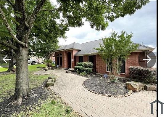 3rd image of 15614 Misty Hollow Dr