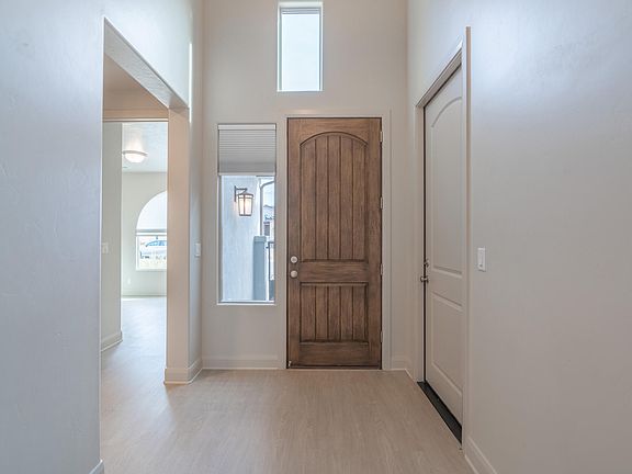 4th image of 1031 N Camino Agua