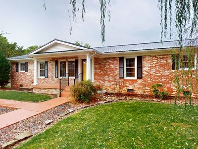 715 Poplar Bluff Rd E, Auburntown, TN, 37016