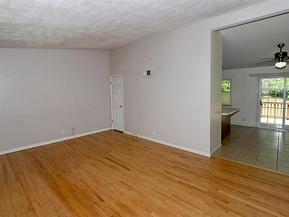 5th image of 1125 Saint Anthony Ln