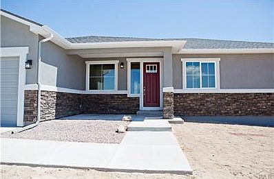 Great Room to Kitchen