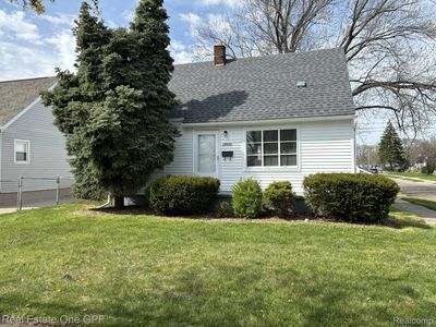 19035 Hazelwood St, Roseville, MI, 48066