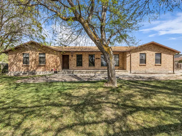 10705 S 300 E, Sandy, UT 84070