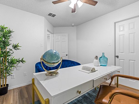 5th image of 1132 Singletree Dr