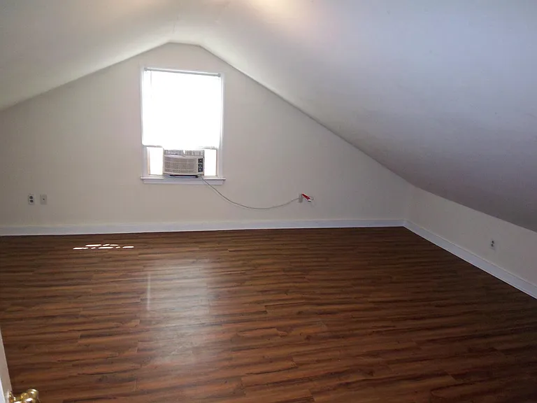 103 Rotary Ave — Photo 41