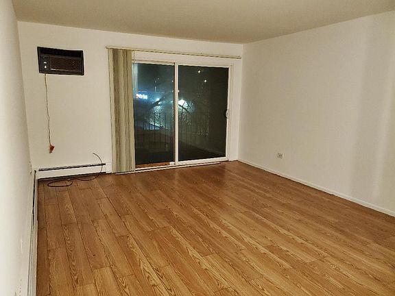 4th image of 675 Heritage Dr Unit 7-306