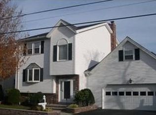 15 Burnett Rd, Revere, MA 02151