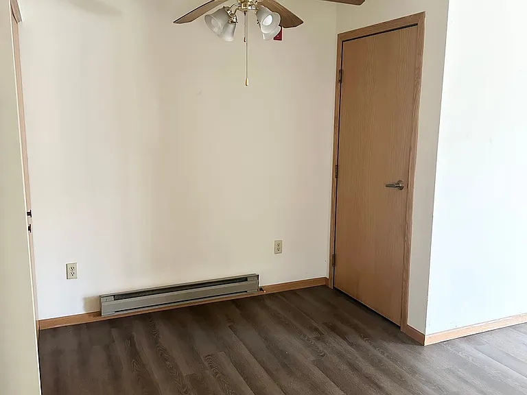 Arbor Heights Apartments — Photo 8