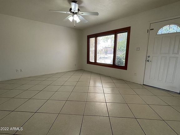 4th image of 2413 E Aster Dr