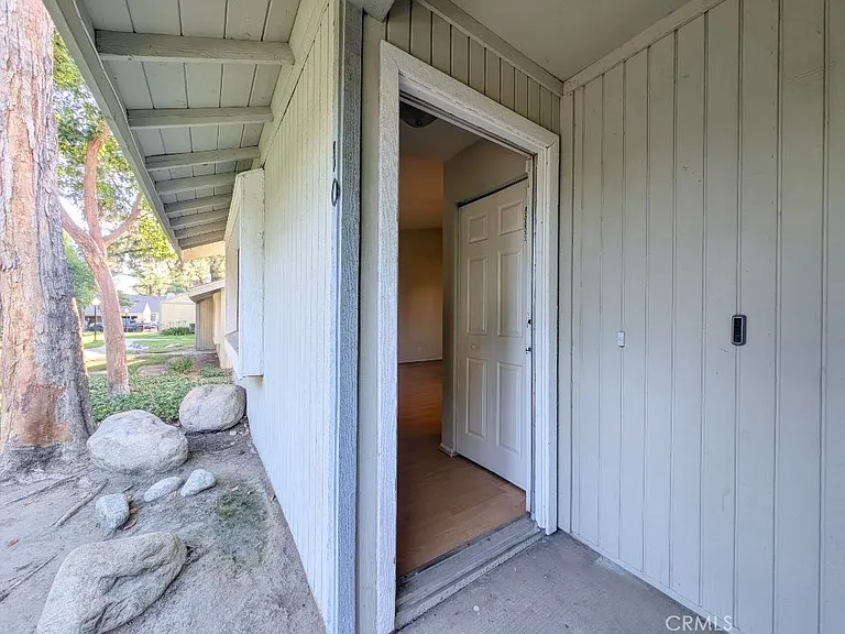 1965 Coulston St #10 — Photo 21