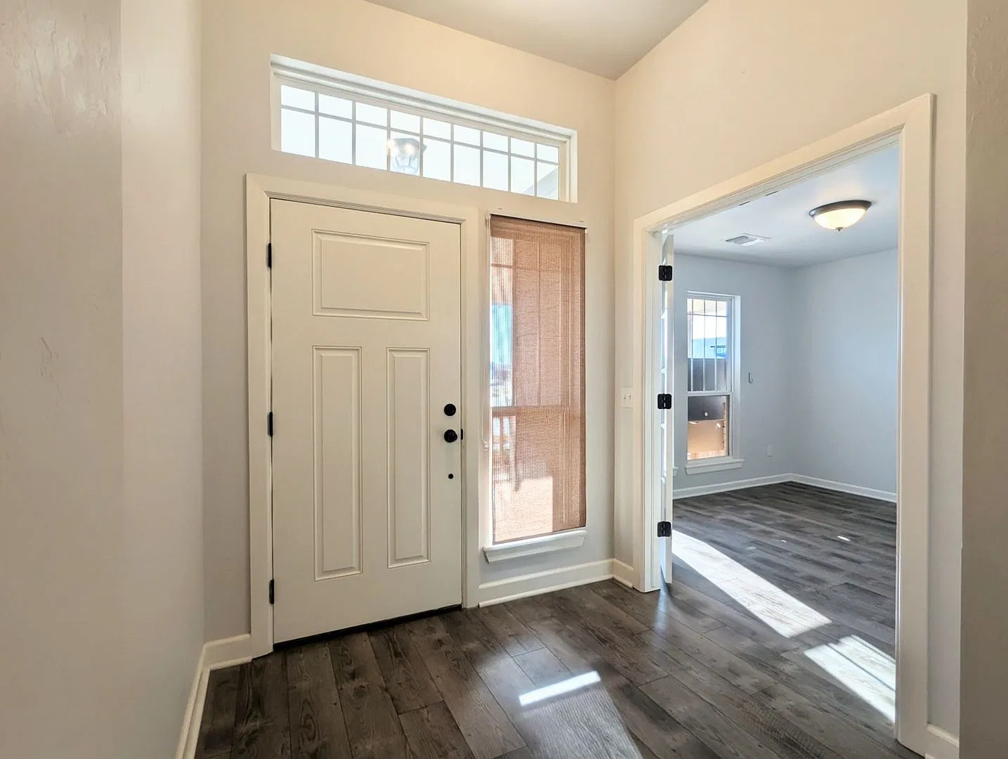 Spacious 4-Bedroom + Office in Green Leaf Trails Corner Lot! — Photo 3