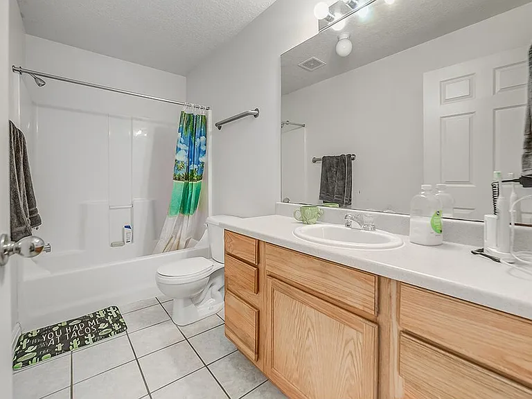 567 N University Ave #110 — Photo 6