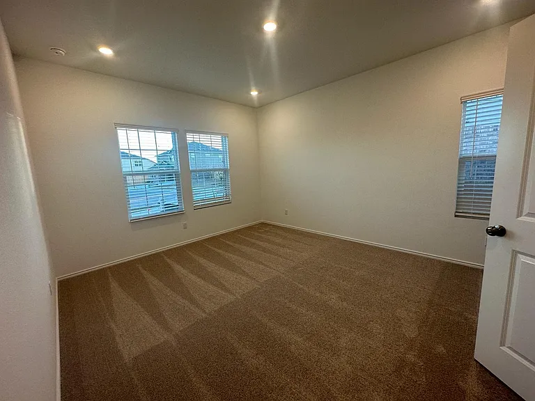 1018 Ascari Ct — Photo 29