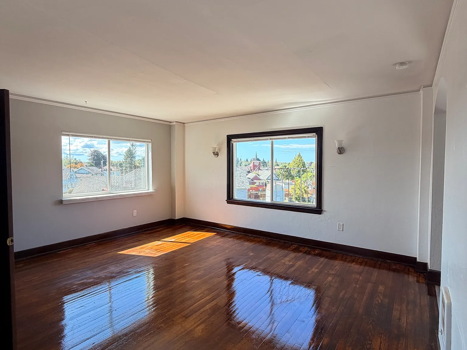 1 bed, $990 — Photo 4