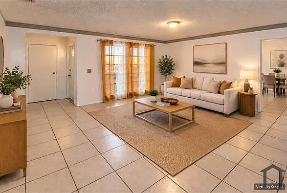 5 bed, 1560 sqft, $4,800 — Photo 1