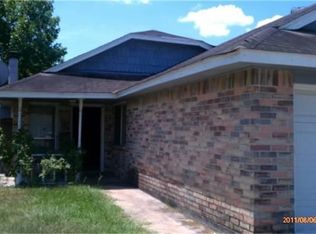 3931 Mohlerbruk Dr, Houston, TX 77066