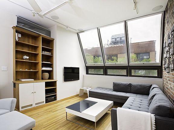 2nd image of 15 Jones St APT 6F