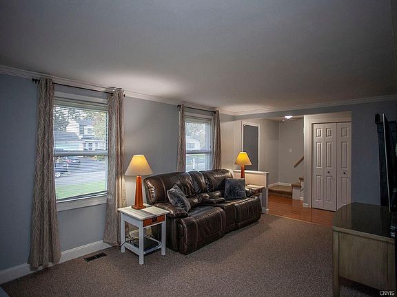 4th image of 6071 Chetwind Dr