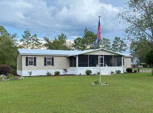 181 Pine Ridge Rd, Hoboken, GA 31542