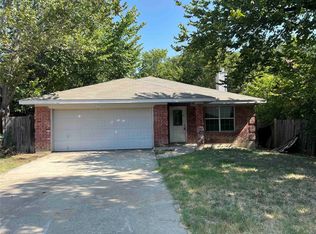 8116 Albert St, White Settlement, TX 76108