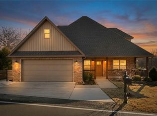 96 Witherby Dr, Bella Vista, AR 72714