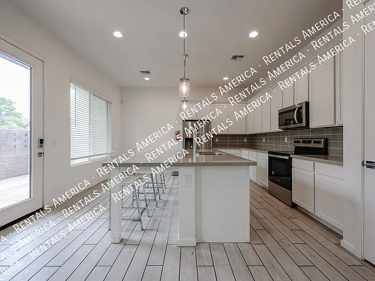 901 S Smith Rd #1008 — Photo 11