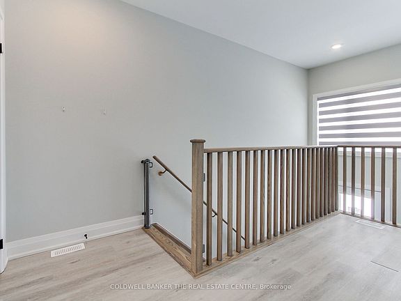 4th image of 1481 Purchase Pl