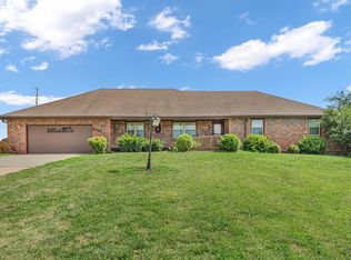 6017 SW 46th St, Topeka, KS 66610