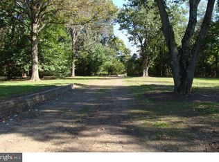 28 Trewigtown Rd, Line Lexington, PA 18932