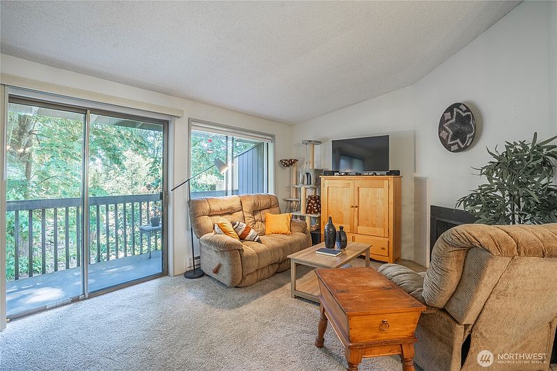 4th image of 8521 S 259th Street #B15