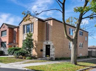 10500 S Claremont Ave, Chicago, IL 60643