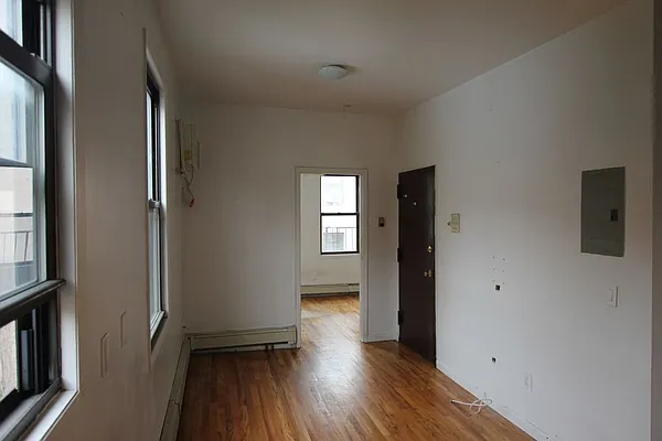 Rented by Bedford 6 Real Estate | media 8