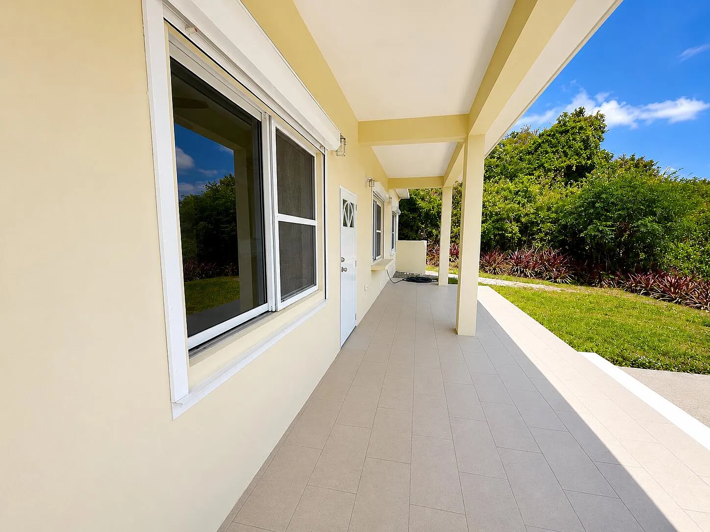 2 bed, $2,700 — Photo 2