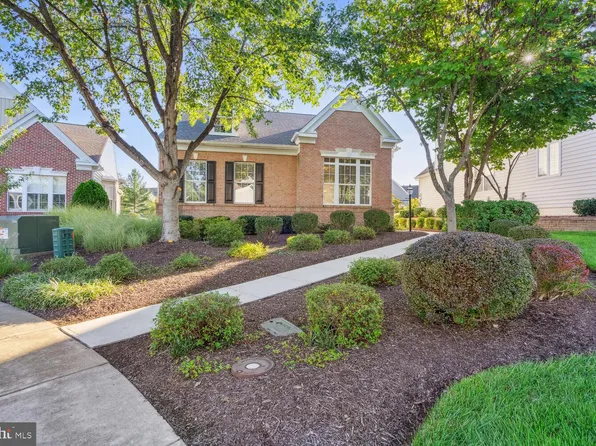 12017 Rutherglen Pl, Bristow, VA 20136