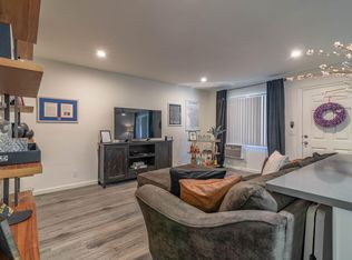 4764 Forman Ave APT 16, North Hollywood, CA 91602