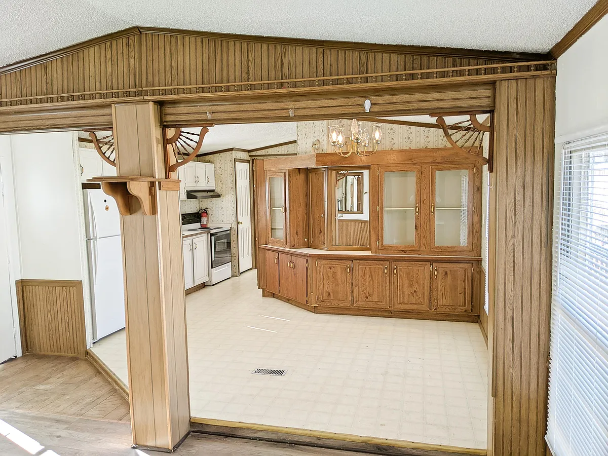 Photo 2 of 11 - Peach Tree St - Carterville, IL Building Photo - Peach Tree St