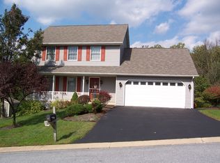 14 Chapel View Dr, Reinholds, PA