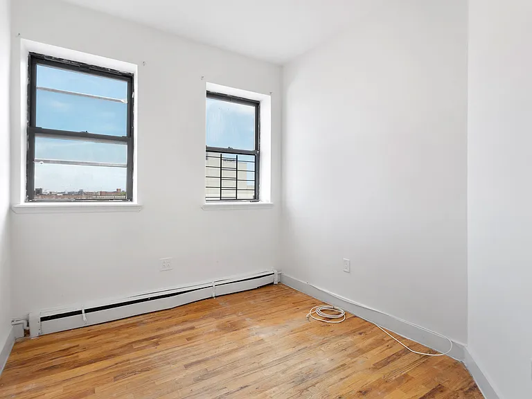 2342 Atlantic Ave #5D — Photo 6