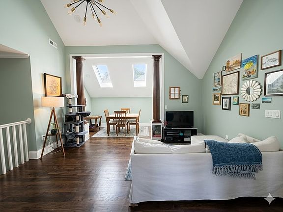 3rd image of 4019 Warwick Blvd APT 2