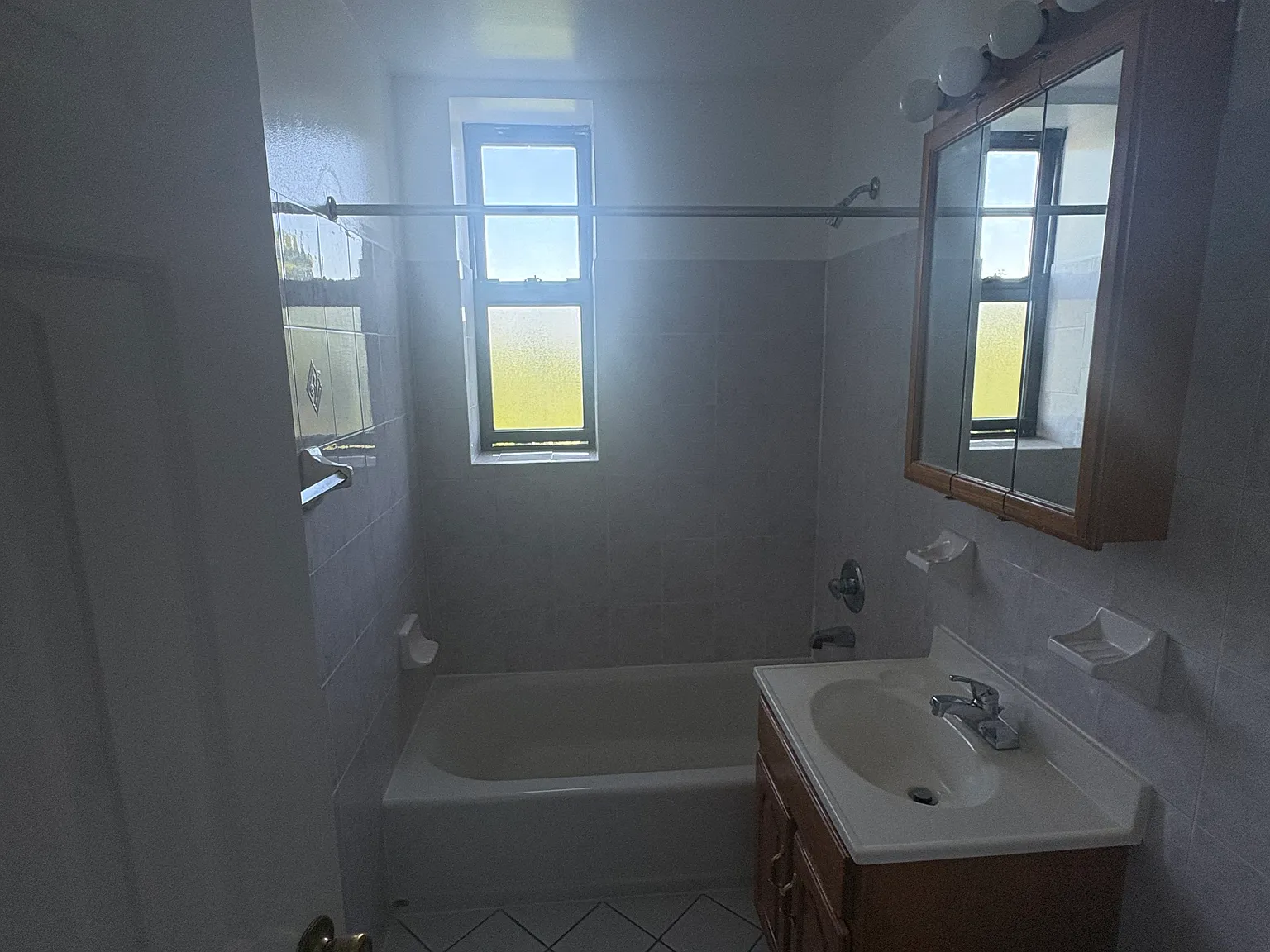 1 bed, 800 sqft, $2,600 — Photo 4