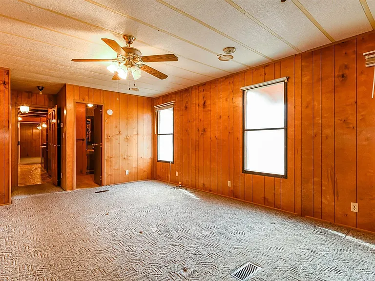 118 Heather Ln — Photo 20
