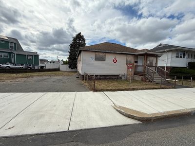 690 Washington Ave, Revere, MA, 02151