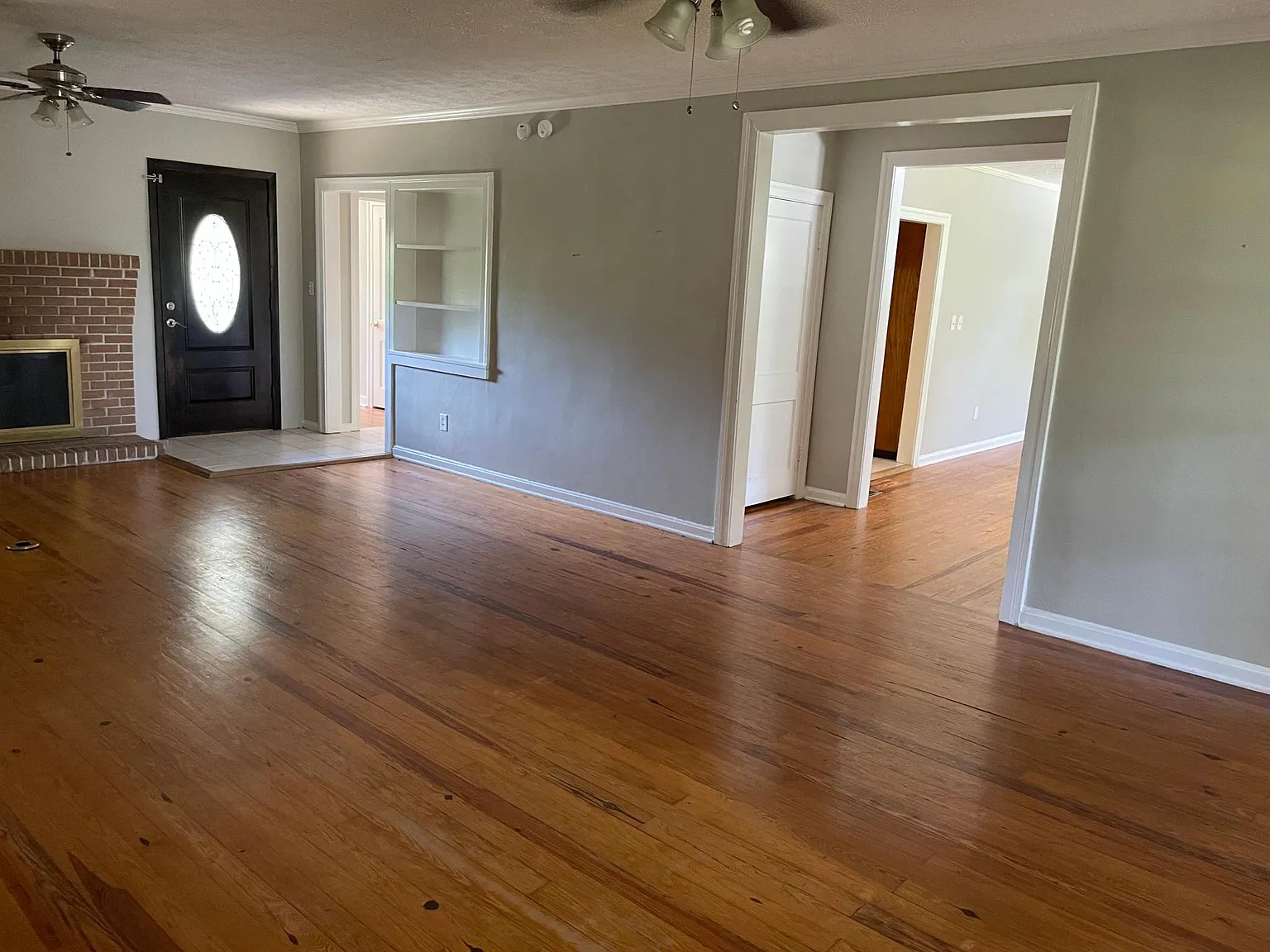 2123 University Blvd S — Photo 3