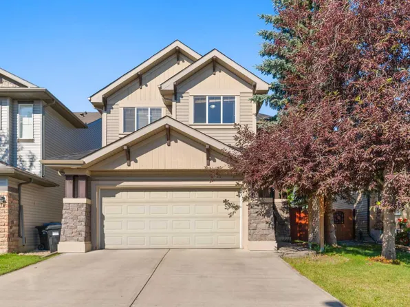 49 Panamount Rise NW, Calgary, AB T3K 6B6