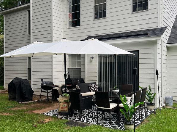 1345 Martinique Ct SW