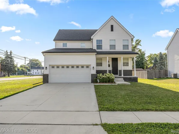 215 Clinton St, Romeo, MI 48065